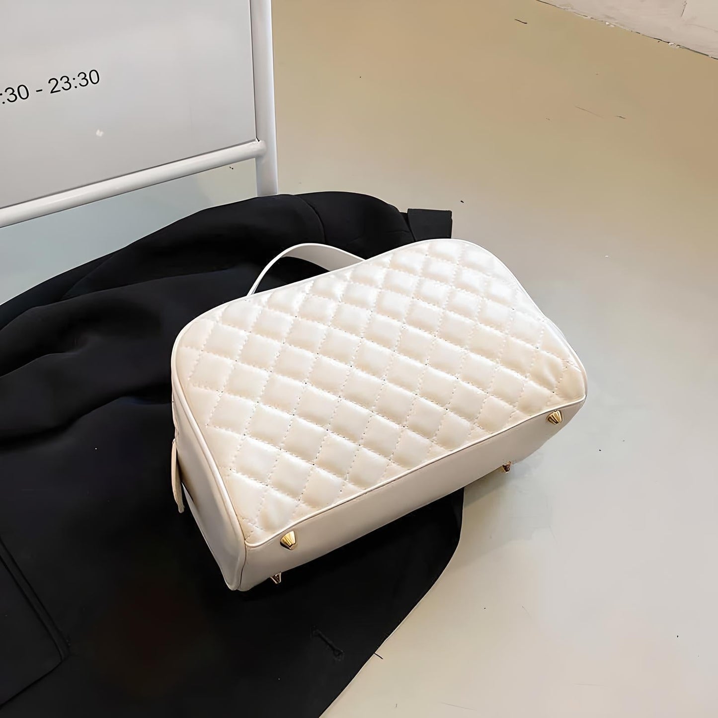 Travel Beauty Organiser